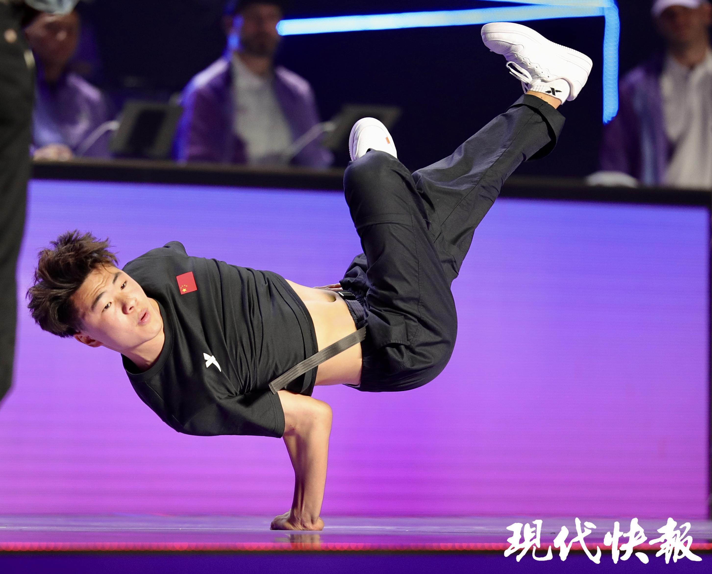 文脉华章｜奥运刮起“潮玩”风体育文皇冠体育app化的年轻态表达(图5)