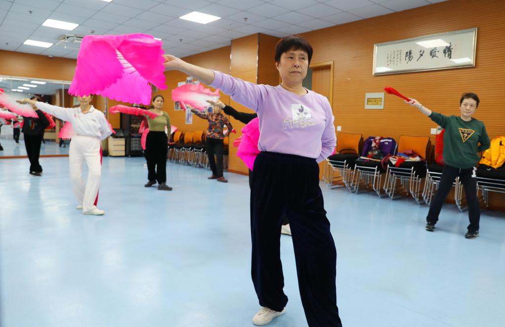 皇冠体育app健康不“宅”冬冬季运动小贴士来了(图1)